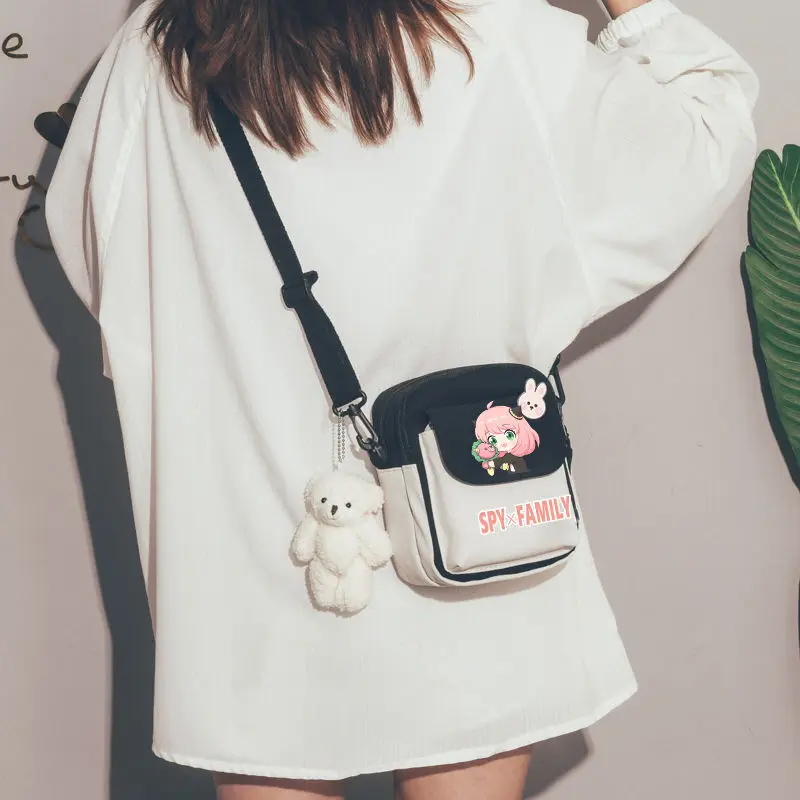 

Spy X Anya Family Wine Anime Two-Dimensional Peripheral Ins Bag For Women Single Shoulder Crossbody Anime
