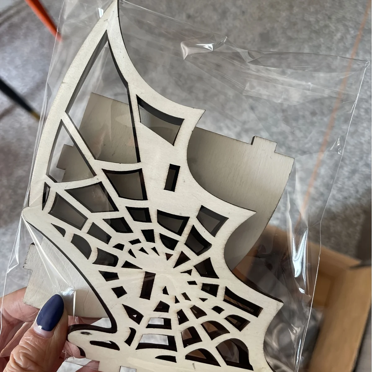 1PCS Floating Animal Display Shelf Wall Mounted Corner Hollowing Creative Shape Storage Shelf for Home Decoration  Theme