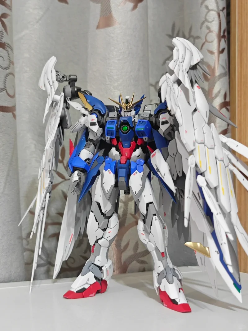 

Daban 8820 MG 1/100 Hirm Xxxg-00w0 Wing Zero Ew Ver Assembly Model Kits Desktop Decoration Articulated Model Surprise Gift Toy