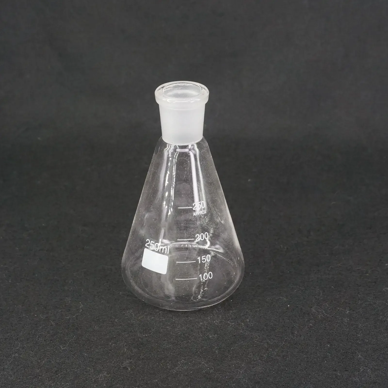 50ml 100ml 150ml 250ml 14/23 19/26 24/29 29/32 Joint Lab Borosilicate Glass Conical Flask Erlenmeyer Graduated