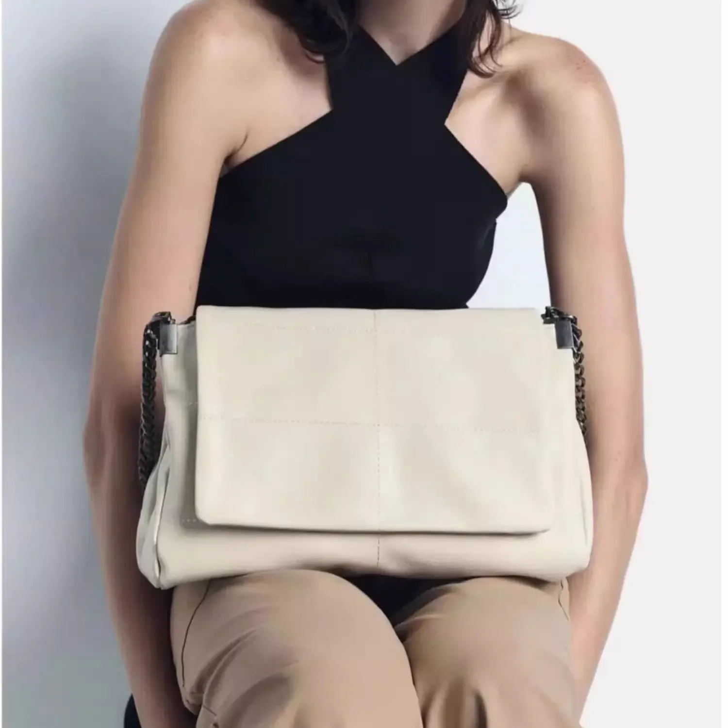 حقيبة روك كوميوتر الضالة للنساء ذات سعة كبيرة وحقيبة كتف بسلسلة معينية قابلة للطي #1