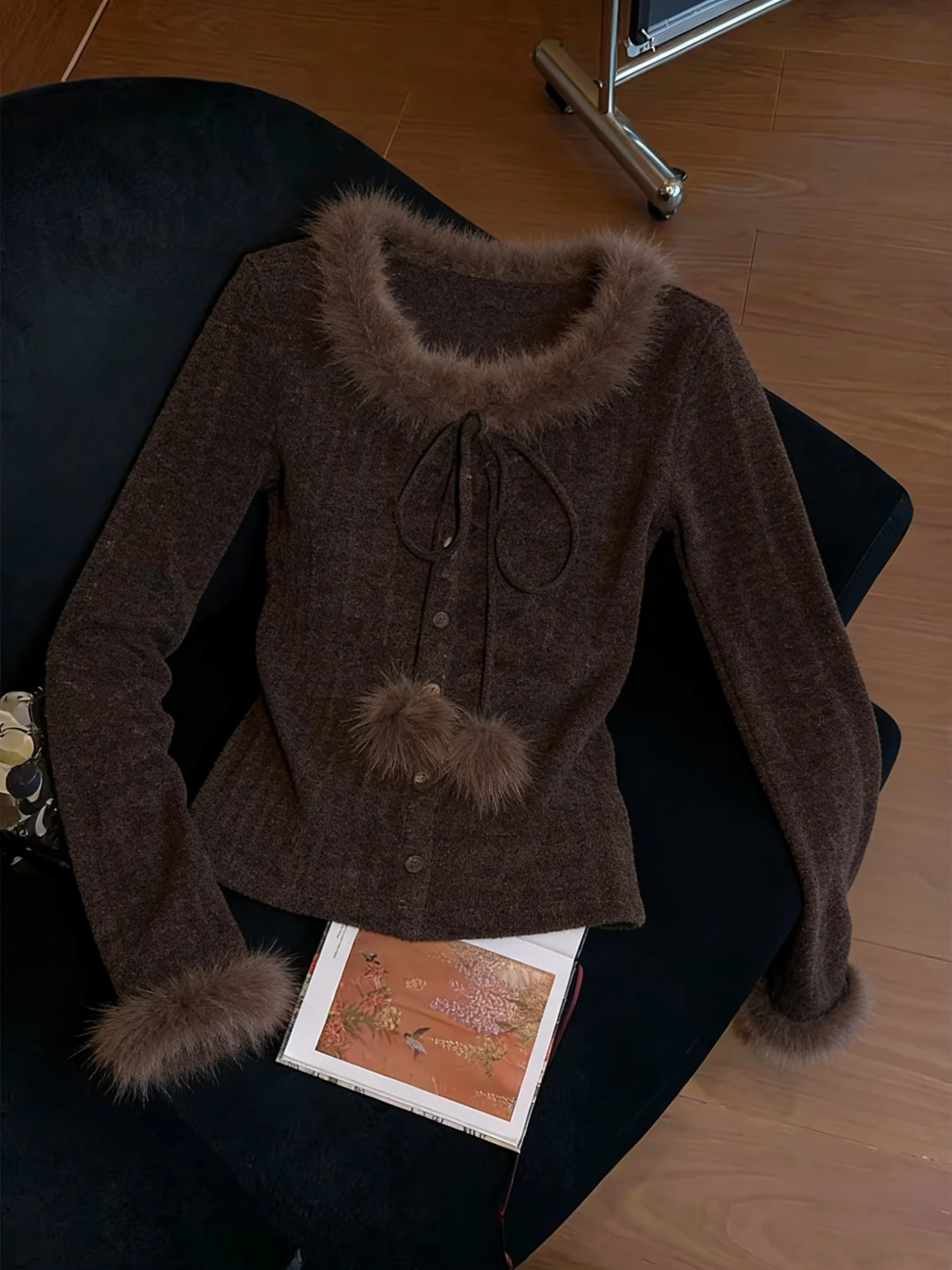 

Корейское ретро-пальто крупной вязки с длинными рукавами для женщин: уникальный, шикарный, универсальный дизайн для весны и осени, модный тренд