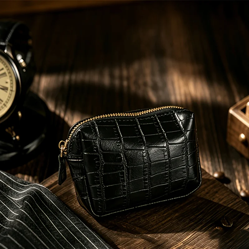 Crocodile‑Pattern Lipstick Pouch, Handheld Case for Earphones, Keys, ID Cards & Coins, New 2025