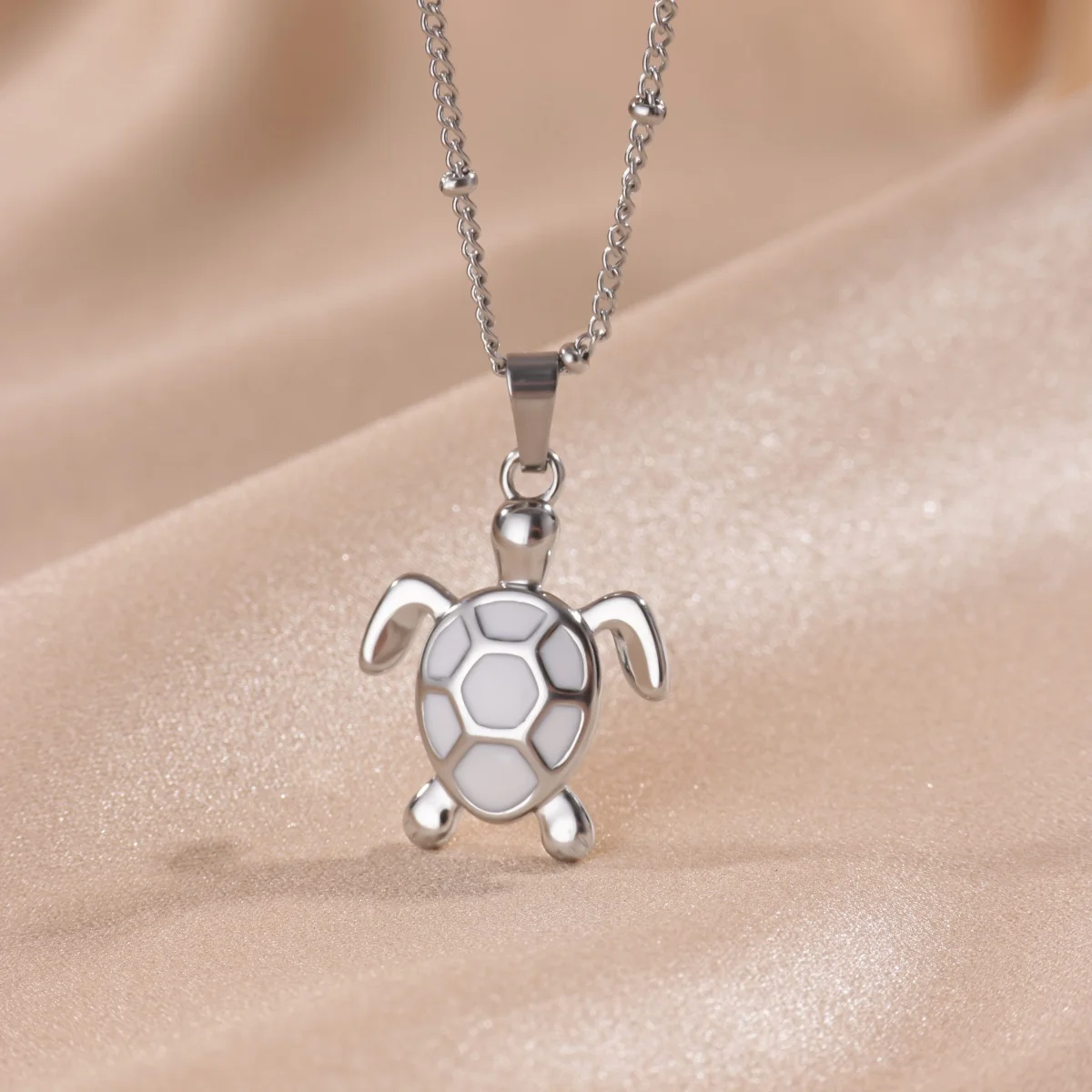 Turtle Spirit Pendant Necklaces For Women Silver Color Stainless Steel Sea Turtle Necklace Symbolized Longevity Jewelry Gift