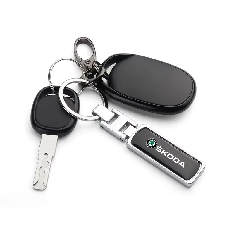 Metal Durable Lanyard Car Keys Chain Ring Buckle Holder For Skoda Octavia Superb Karoq Fabia Enyaq Rapid Kodiaq Scala Kamiq Yeti