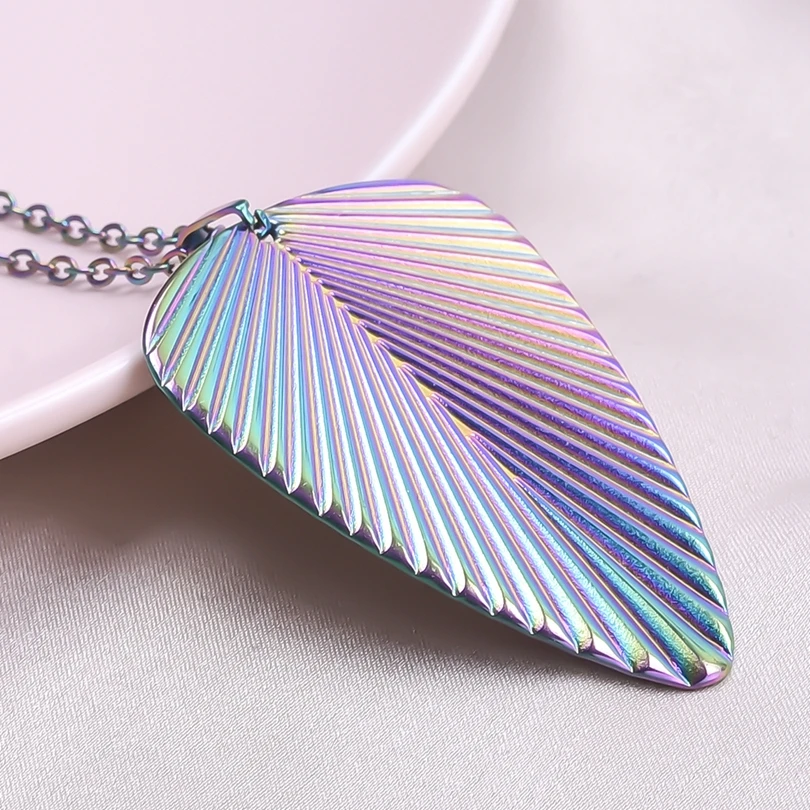 1pc Fashion Creative Leaf Necklaces For Women Plant Pendants Chain Stainless Steel Necklace Wedding Metal Jewelry Gift No Fade