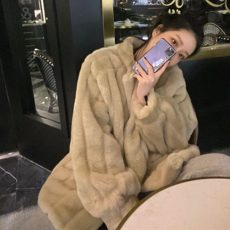

Теплое пушистое свободное пальто средней длины с воротником-стойкой и вертикальными полосками из кроличьего меха для женщин, осенне-зимняя модная верхняя одежда