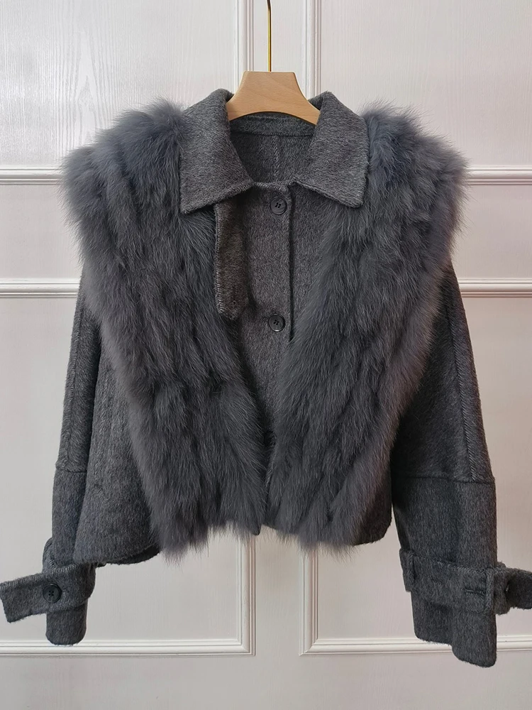 [EAM] Beige Fur Big Size Short Elegant Woolen Coat New Lapel Long Sleeve Women Jacket Fashion Tide Autumn Winter 2024 1DH8515