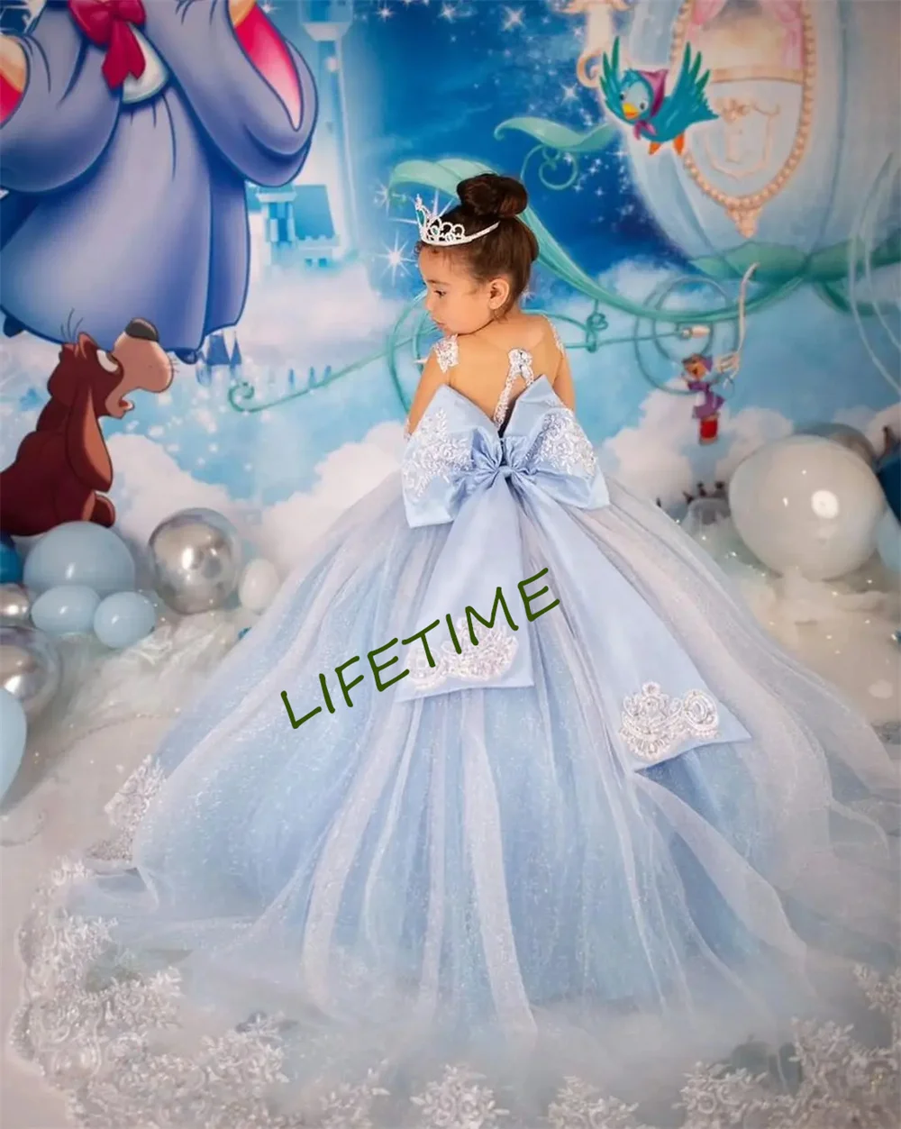 Princess Flower Girl Dress Illusion Long Sleeve Maxi Dress Satin Sparkling Fluffy Tulle Ball Gown Communion Dress