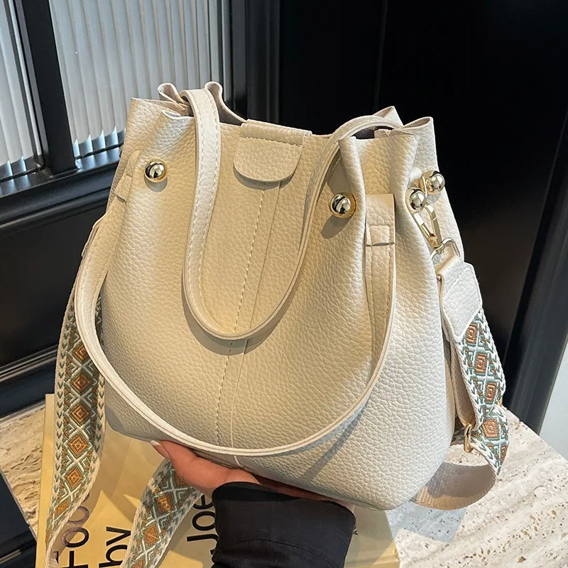 

Luxury Design Crossbody Bag Women Bucket Shoulder Bag New Fashion Handbag Ladies Multi-function Crossbody Bags Female Mini Hobos