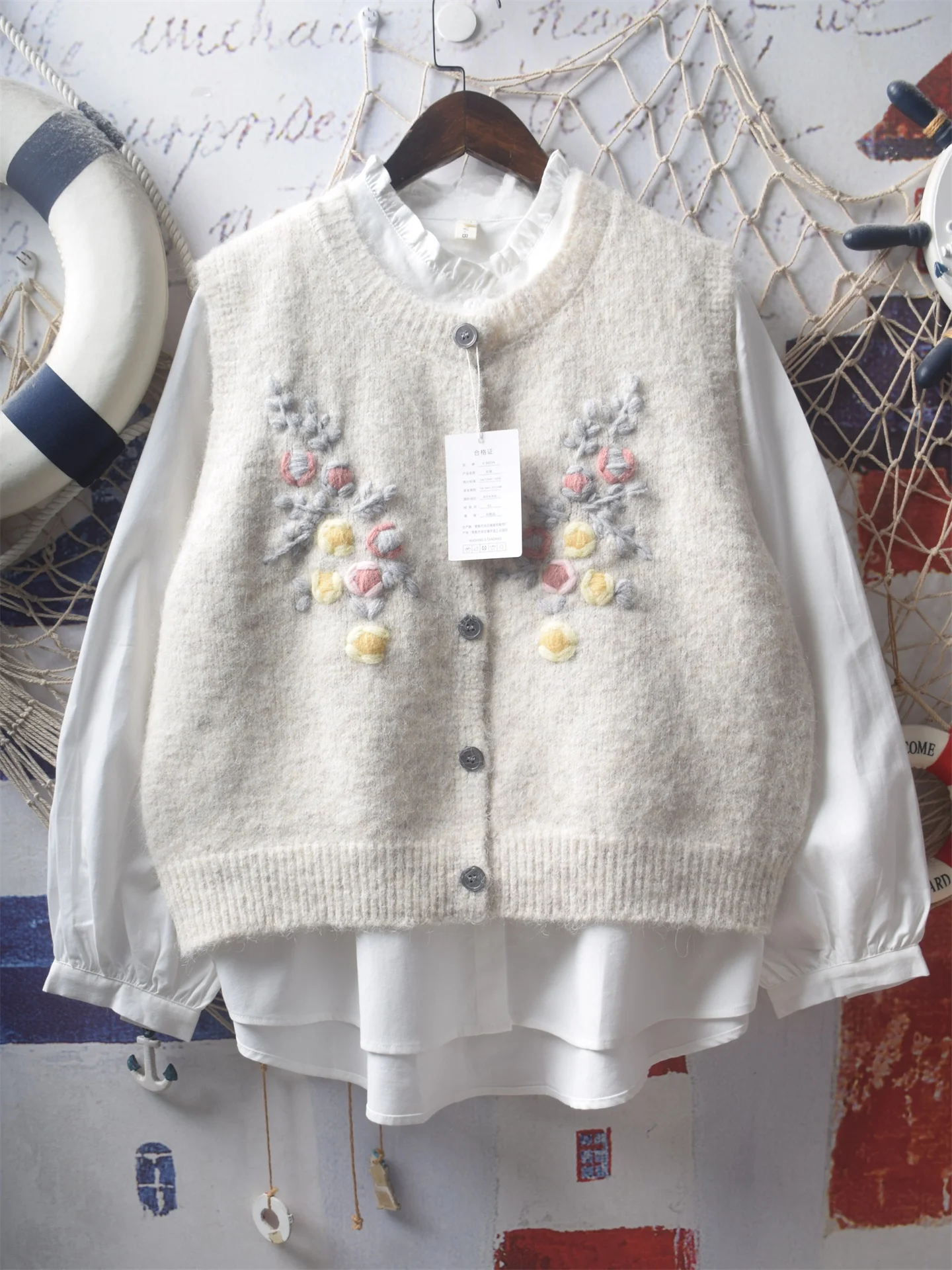 

Японский Sle, тяжелый крючок с вышивкой, цветок, свободный женский жилет, вязаный укороченный топ, подушечка, украшение с цветочным принтом...