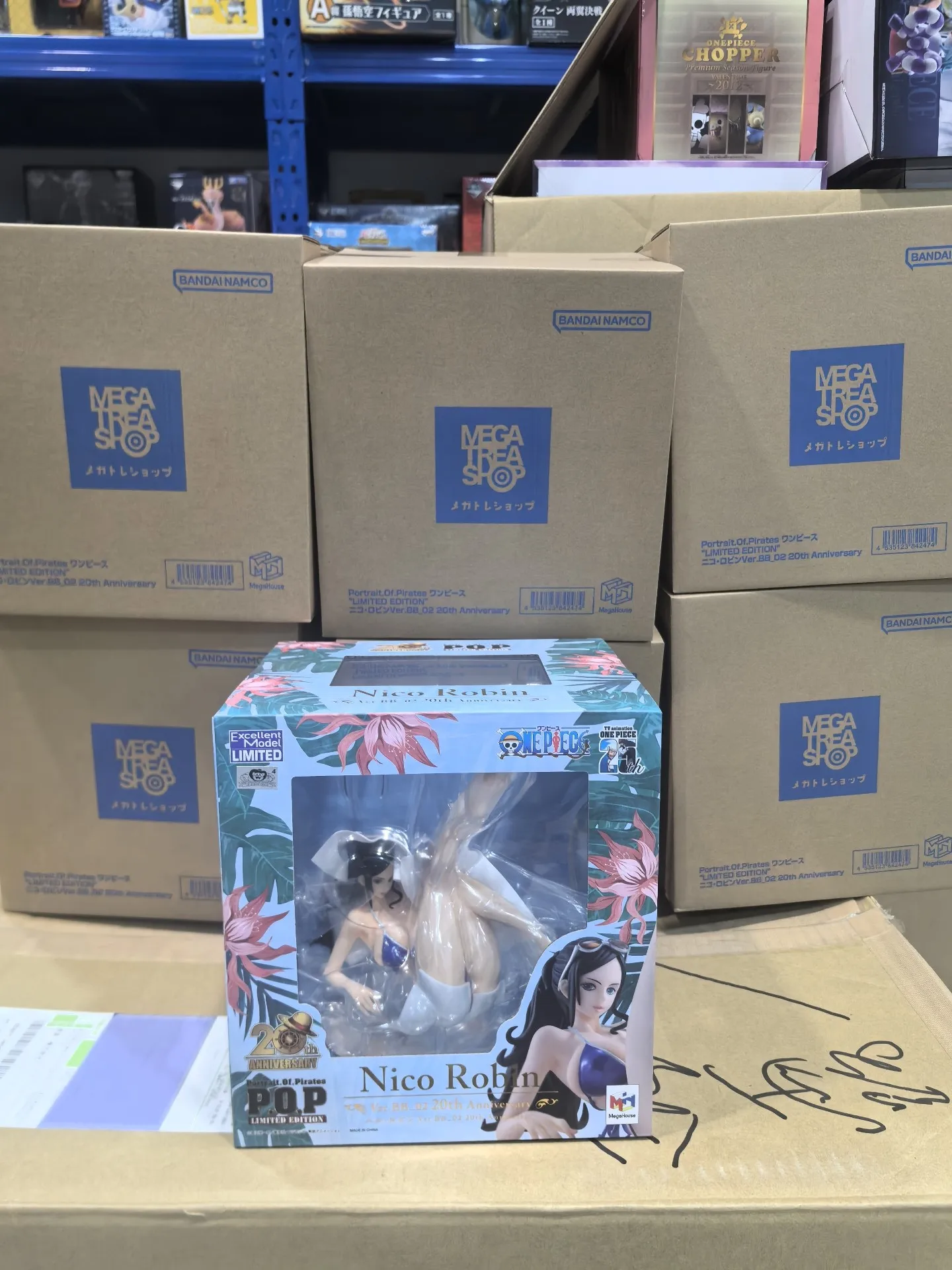 متوفر في المخزون الأصلي MegaHouse Neptune "إصدار محدود" نيكو روبن 20th الذكرى الرسوم المتحركة نموذج لجسم اللعب الهدايا