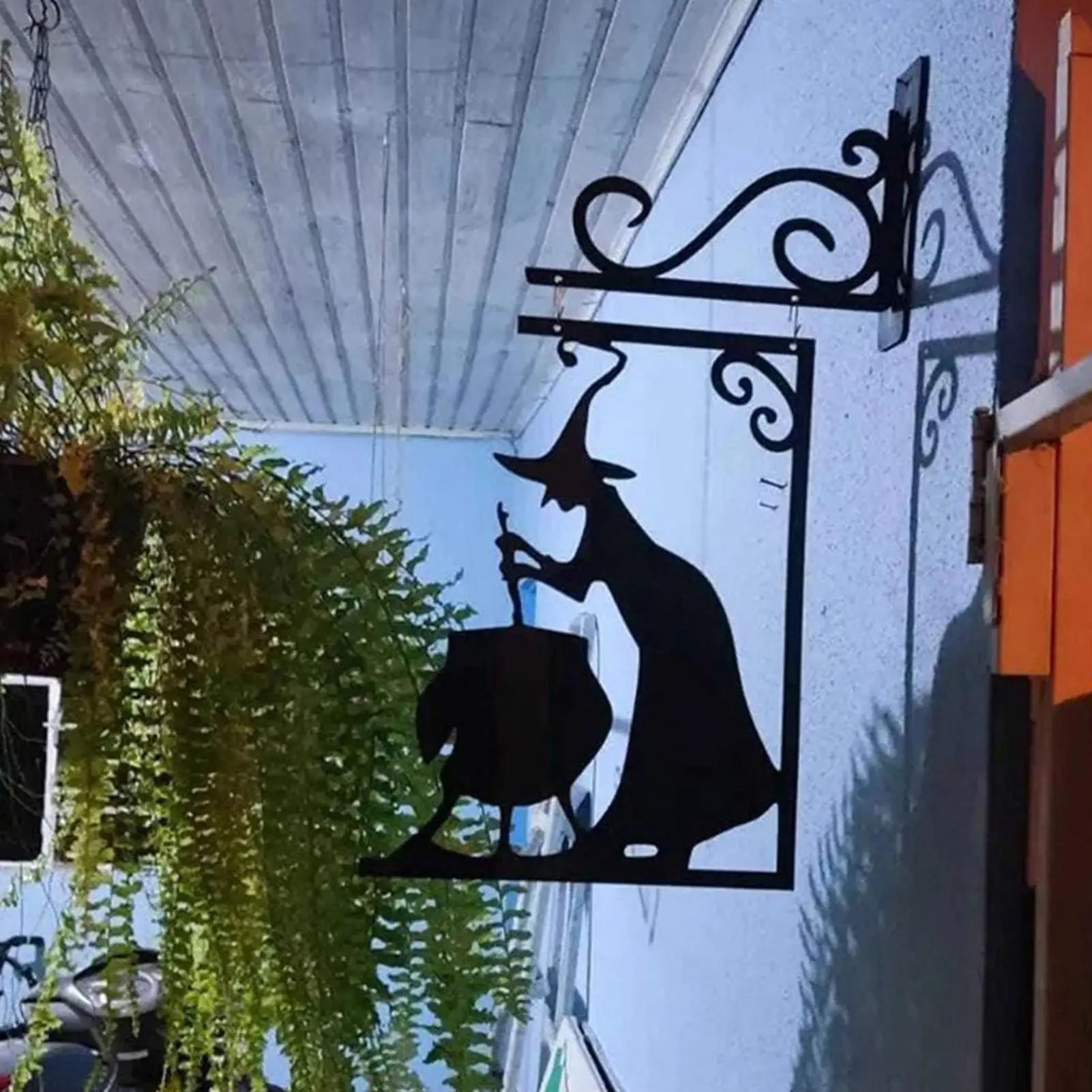 Metal Witch Sign Witch Boiler Silhouette Wall Mural Spooky Mysterious Witch Hanging Signage Horror Hangable Sculptures Ornament