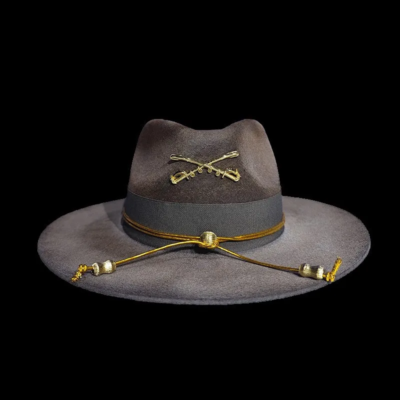 A pure felt hat decorated with wool