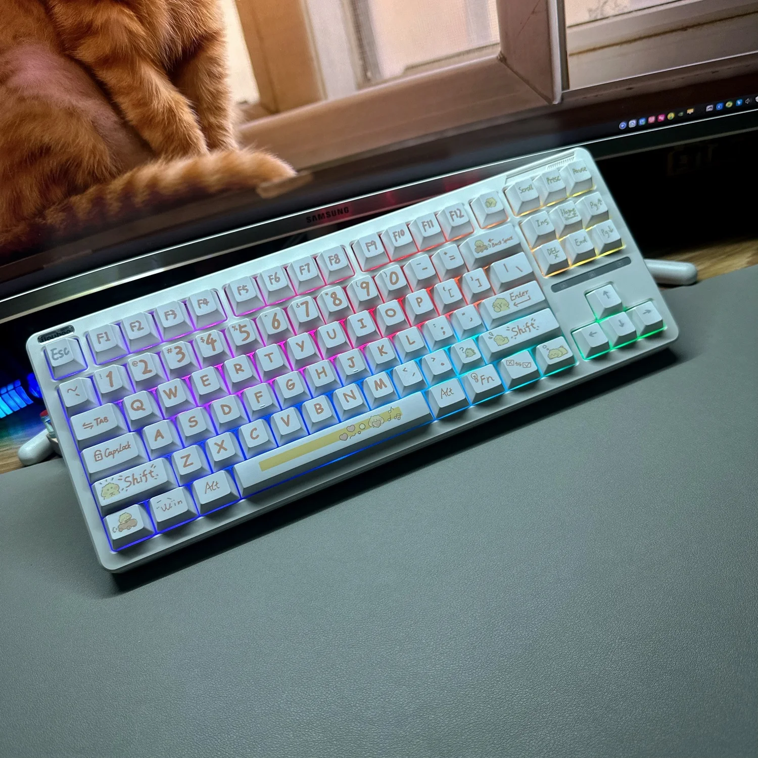 

Mouse Original Height PBT Cross Shaft Core Keyboard Made Mega Lion wooting68EZ63 Keyboard Cap