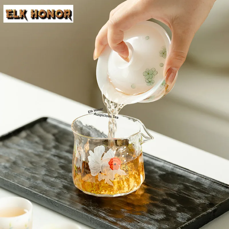 ZAEYORIA 190ml Hand-painted Lucky Goldfish Glass Tea Pitcher Tea Divider Cha Hai Dispenser Justice Cup Fair Mug Teaware Supplies