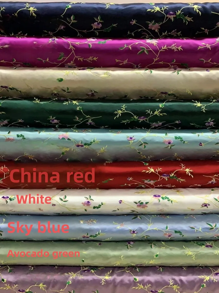 

Heavyweight True Acetate Silk Embroidered Fabric Handmade Chinese Style Floral Patterned Material for Clothing Design And DIY