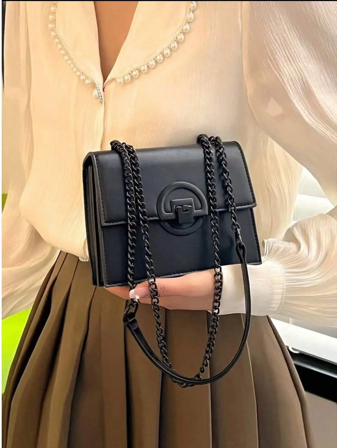 

Mini Square Flap Crossbody Bag with Metal Buckle and Chain Strap