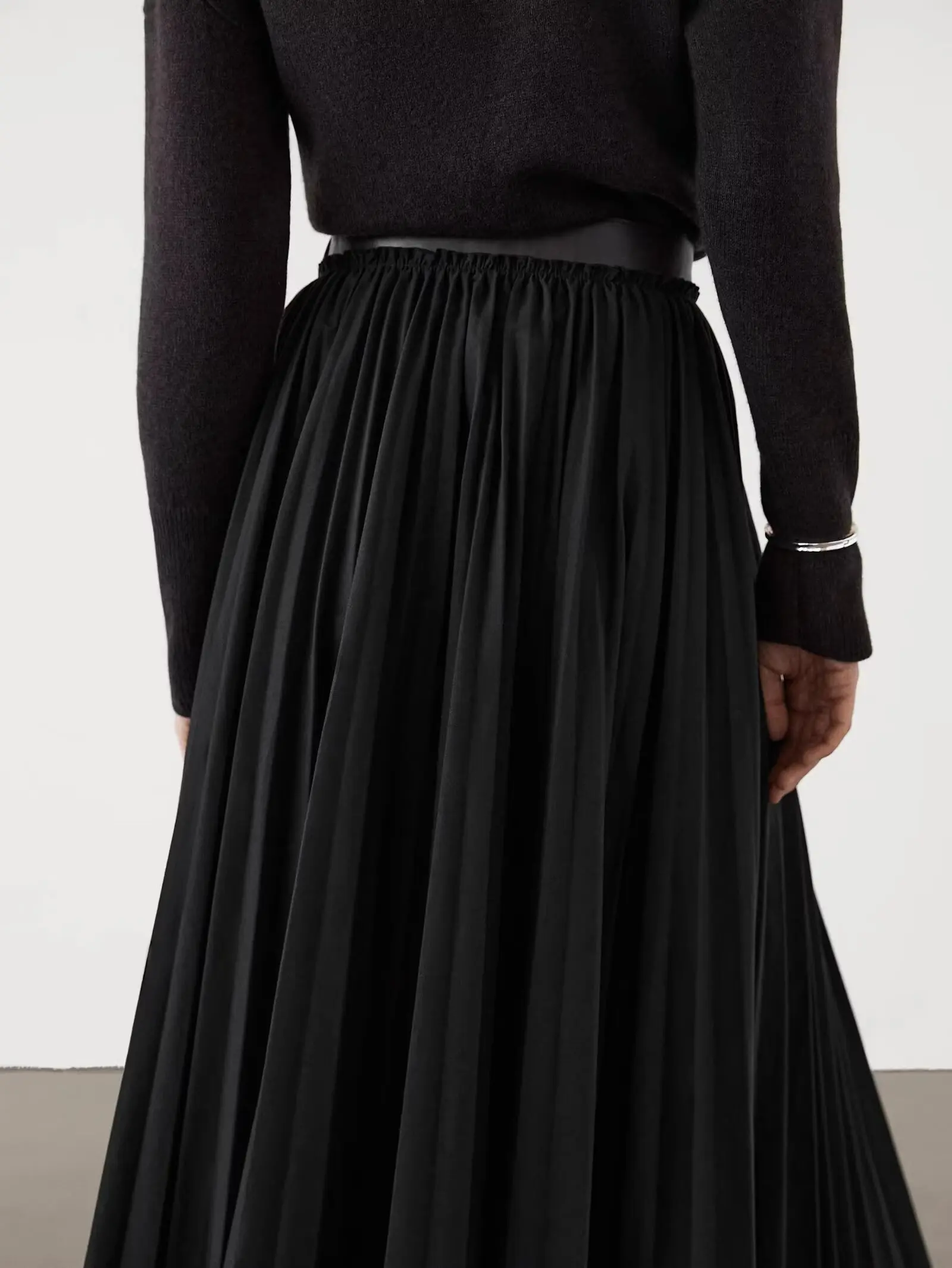 Women Maxi Skirt Elastic High Waist Pleated Skirt Black Solid Color  A-Line Skirt Work Leisure Wear y2k clothes women