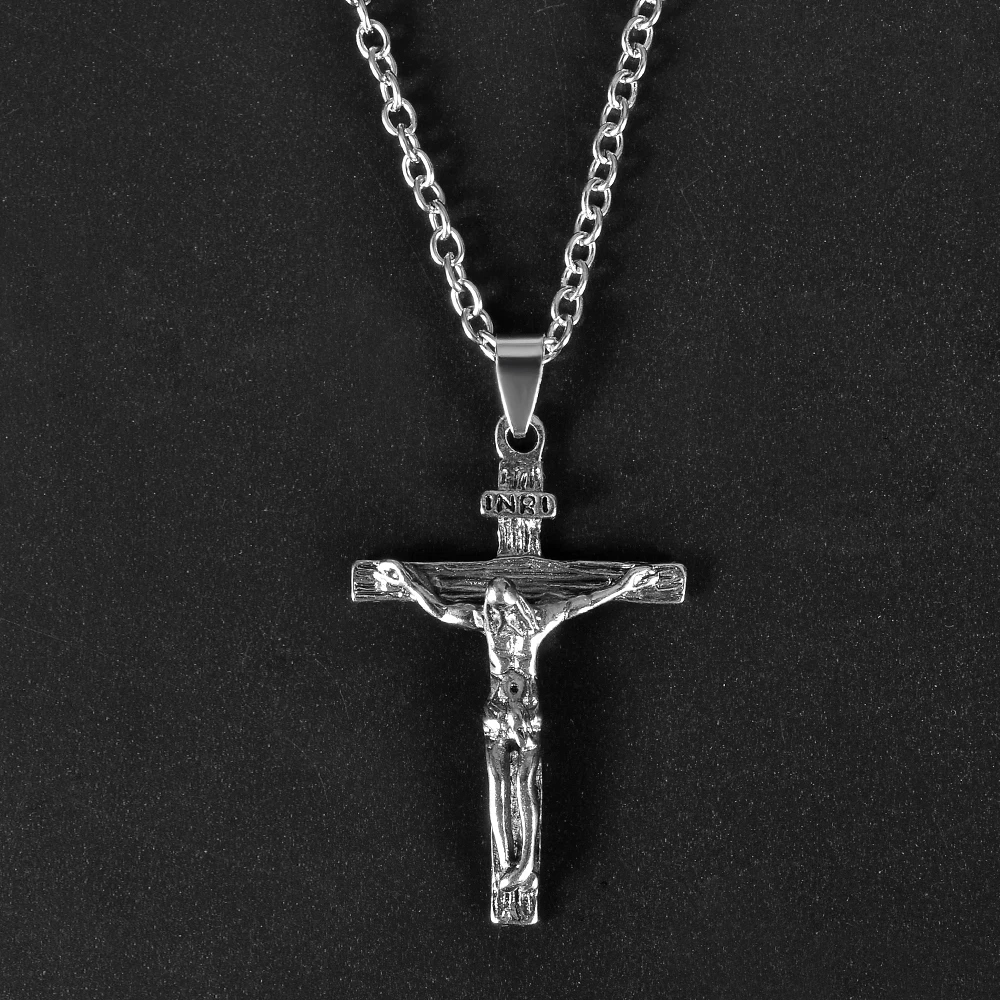 Simple Love Cross Pendant Choker Necklace Charm Rhinestone Couples Jewelry Women\'s Neck Chain Christmas Gift Lady Necklace