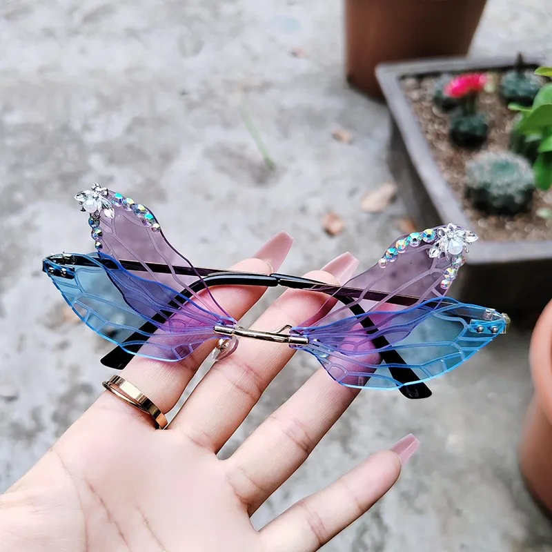 Female Diamond Butterfly Sunglasses Terndy Luxury Design Dragonfly Sun Glasses Men Women Outdoor Sunproof UV Shades Eyewear