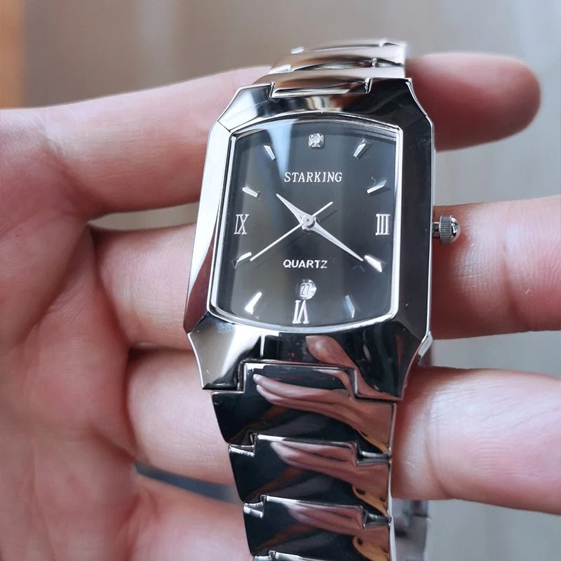 Quartz Watch for Man with 1L45 Japanese Movement 28.2mm Diameter 7.5mm Thickness Steel Watch Sapphire Glass 50 Waterproof