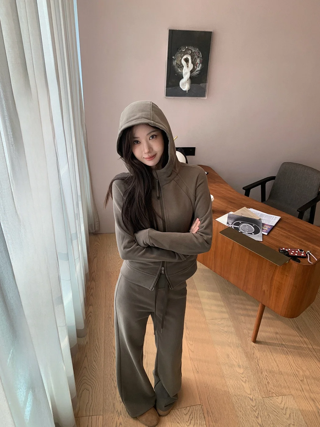 

Ibell Zhang Women's Thiened Hooded Sweatirt Jaet Dstring Casual Pants Two-Piece Set Warm Faionable Autumn Winter
