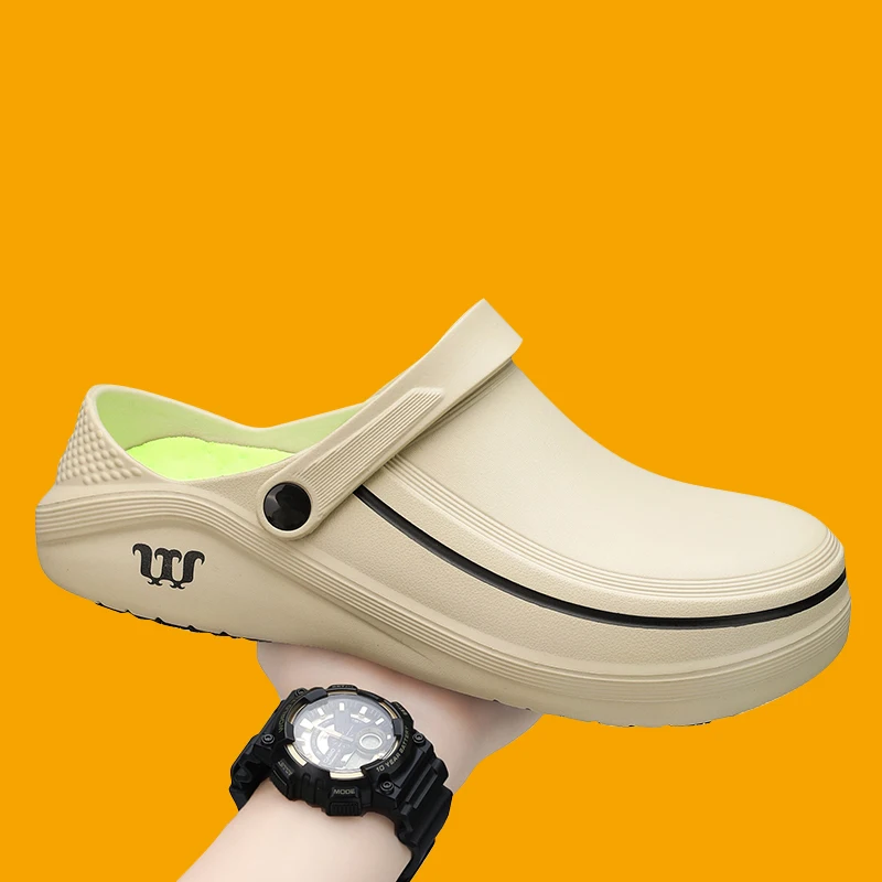 High Quality Oil-proof Chef Shoes Mens Slip-on EVA Waterproof Non-Slip Shoes New Man Slip-on Outdoor Sandals Men Beach Slides