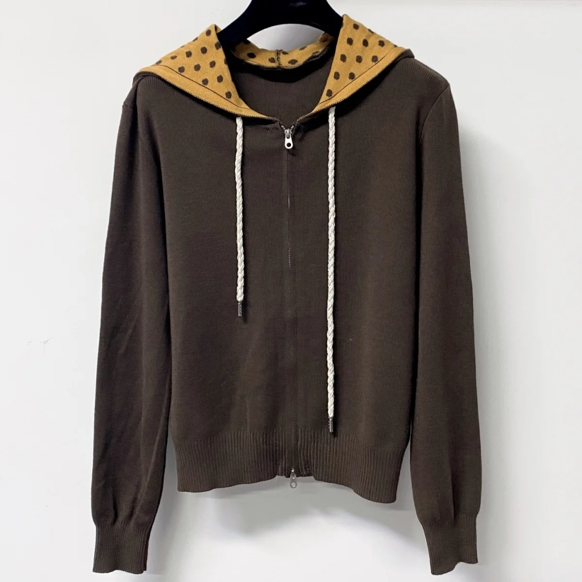 2026 high-quality women's polka dot hooded zipper knitted cardigan--2682289