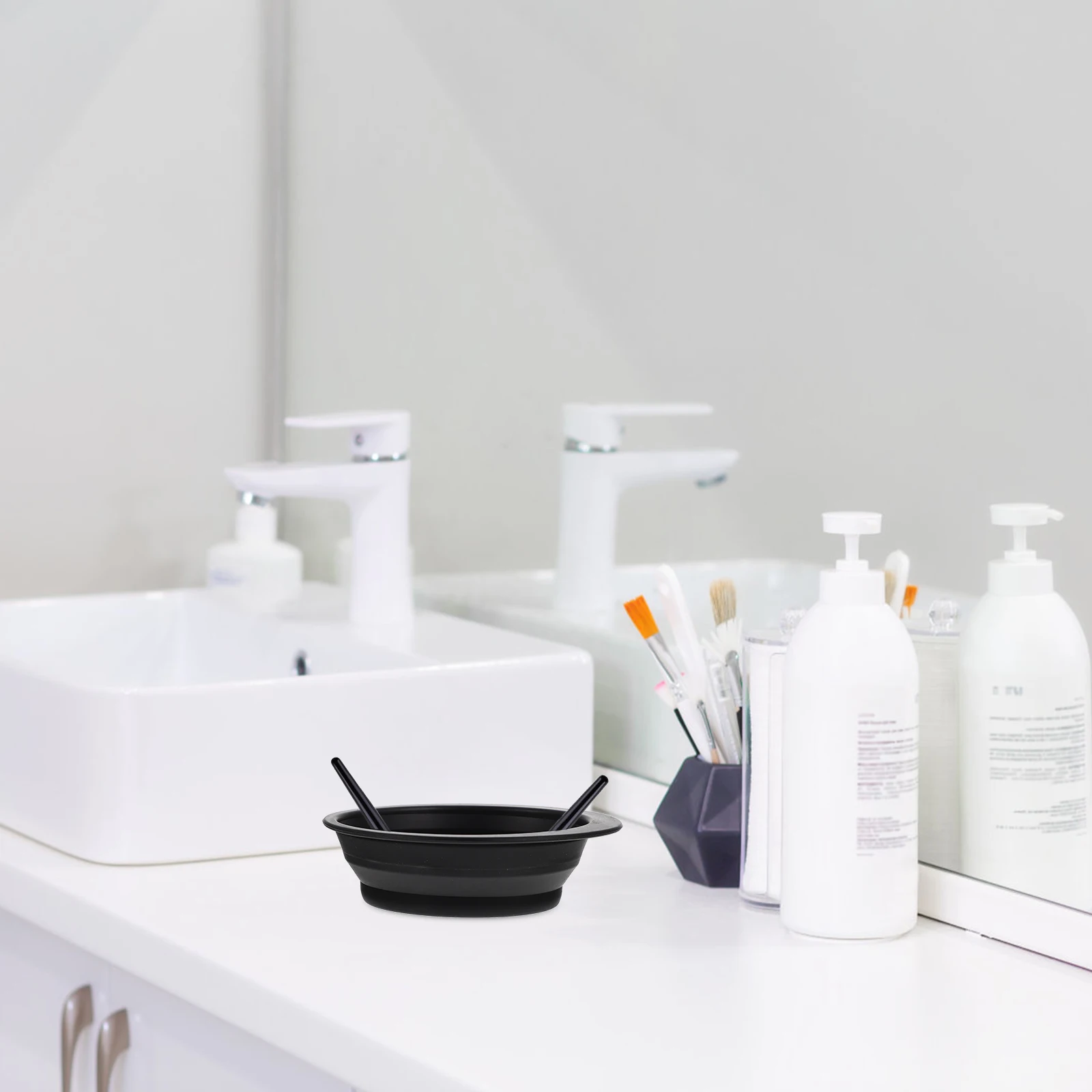 

Silicone Makeup Brush Cleaning Pad Textured Dots Deep Clean All Brushes Beauty Tool Cleaner Mat Scrubber Bowl For