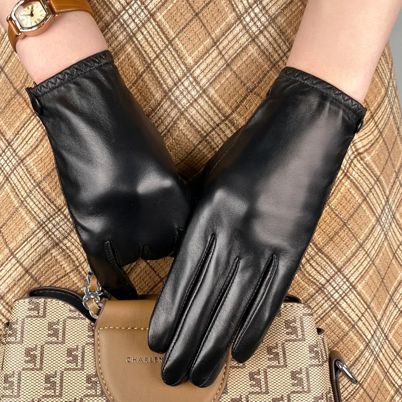 Women's sheepskin gloves winter warm plus velvet short thin touch screen driving color women's leather gloves good quality