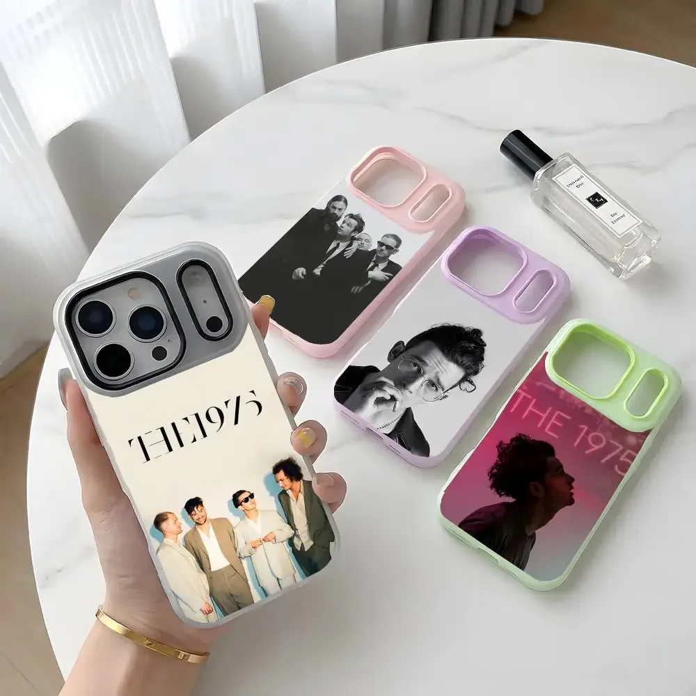 T-The 1975 Phone Ca…
