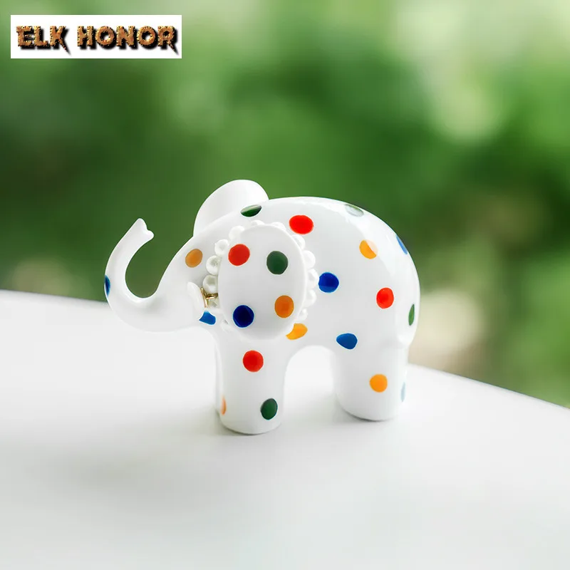 Hand Drawn Wave Point Elephant Tea Pet Zen Ceramic Cute Zisha Pot Lid Holder Figurine Tea Statue Cover Saucer Tableware Gifts