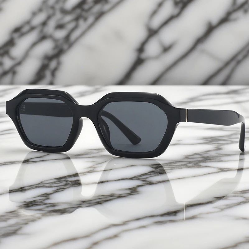 

Men Women Fashion Suqare Frame Sunglasses Outdoor Driving Fishing UV400 Sun Glasses Male New Trend Personalized Goggles