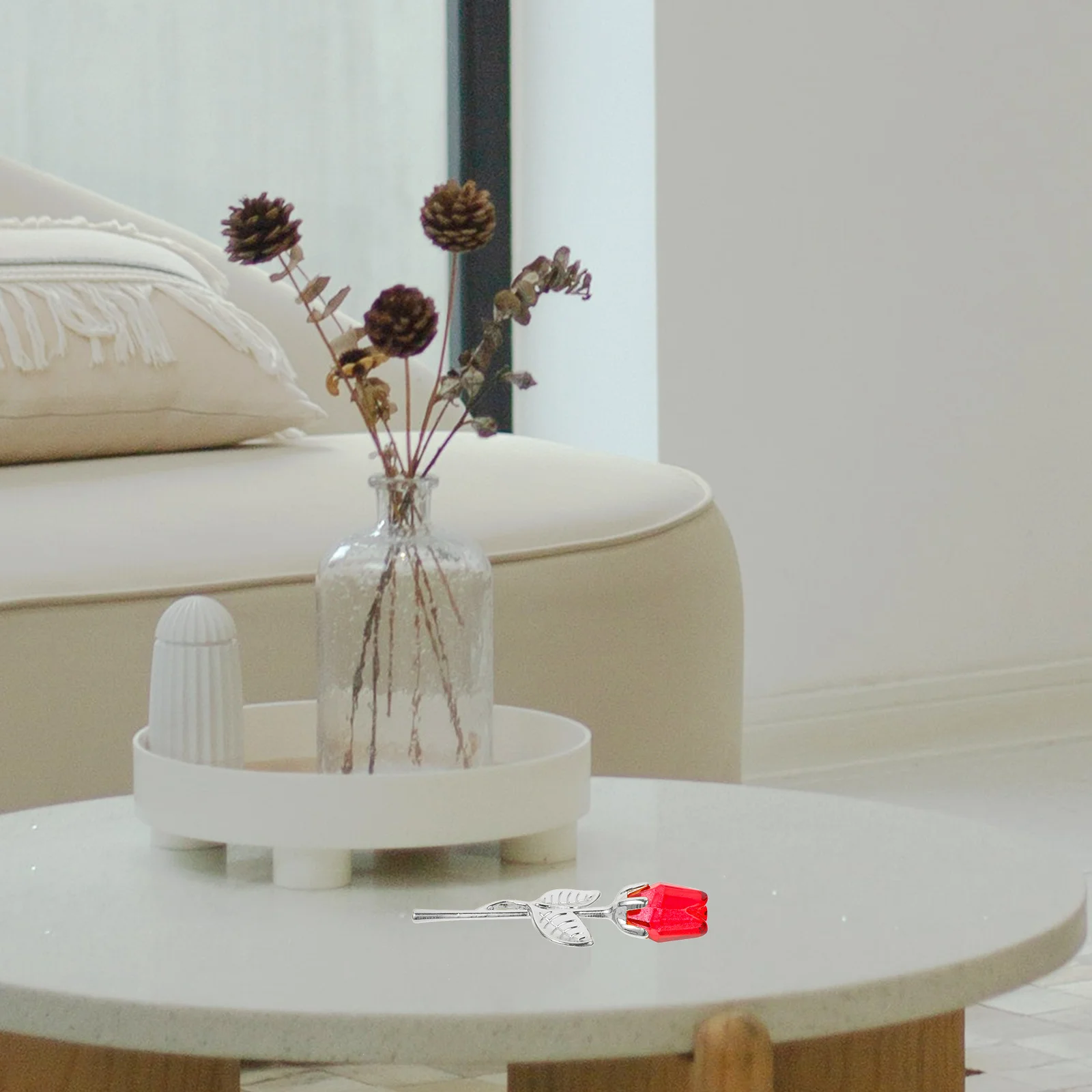 

Metal Rose Flower Ornament Red Crystal Wedding Tabletop Decor Romantic Party Decoration Anniversary Birthday Gifts