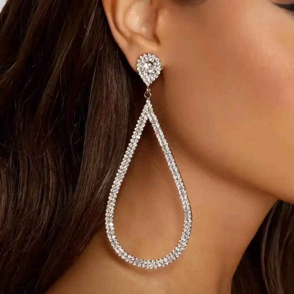 New European and American hollow water droplet shaped earrings versatile Rhinestone geometric earrings for women's banquet and p