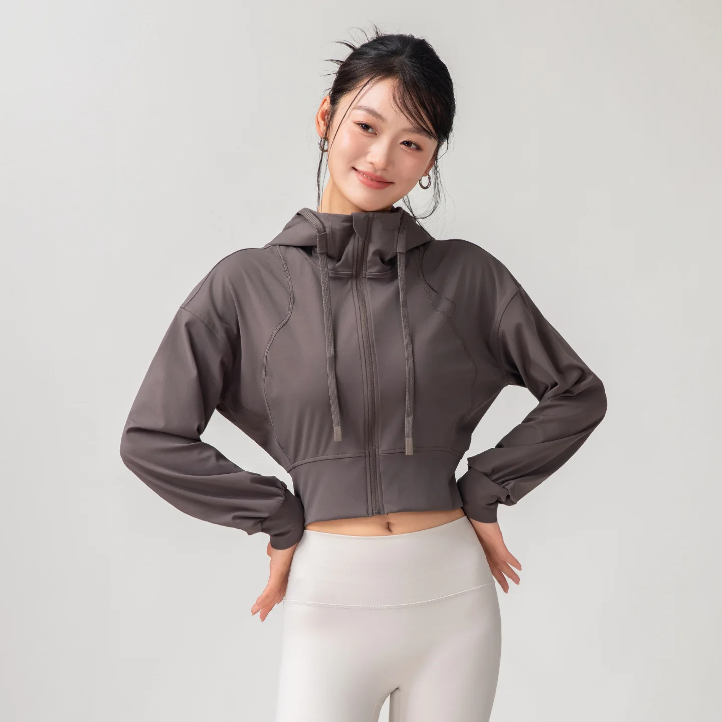 Women's Solid Color Casual Stand Collar Hooded Sports Yoga Top Leisure Simple Slim Long Sleeves Zipper Short Top
