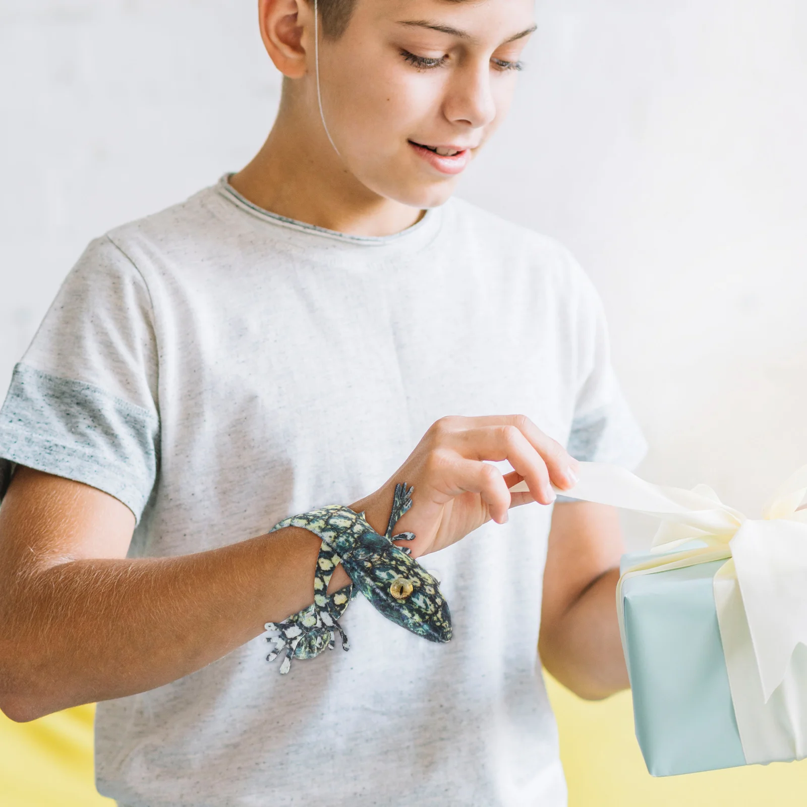 

4 Pcs Bracelets Party Ring Animal Slap Easter Halloween Wristband Digital Favor Snap Cool