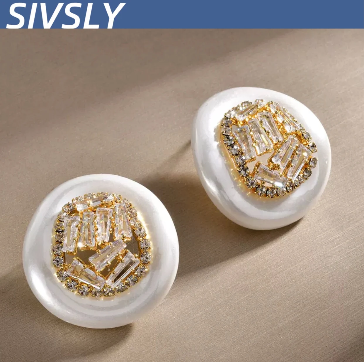 

[Temperament] French simple oval pearl and zirconium flower earrings, design sense, luxury, high-end, fashionable earring