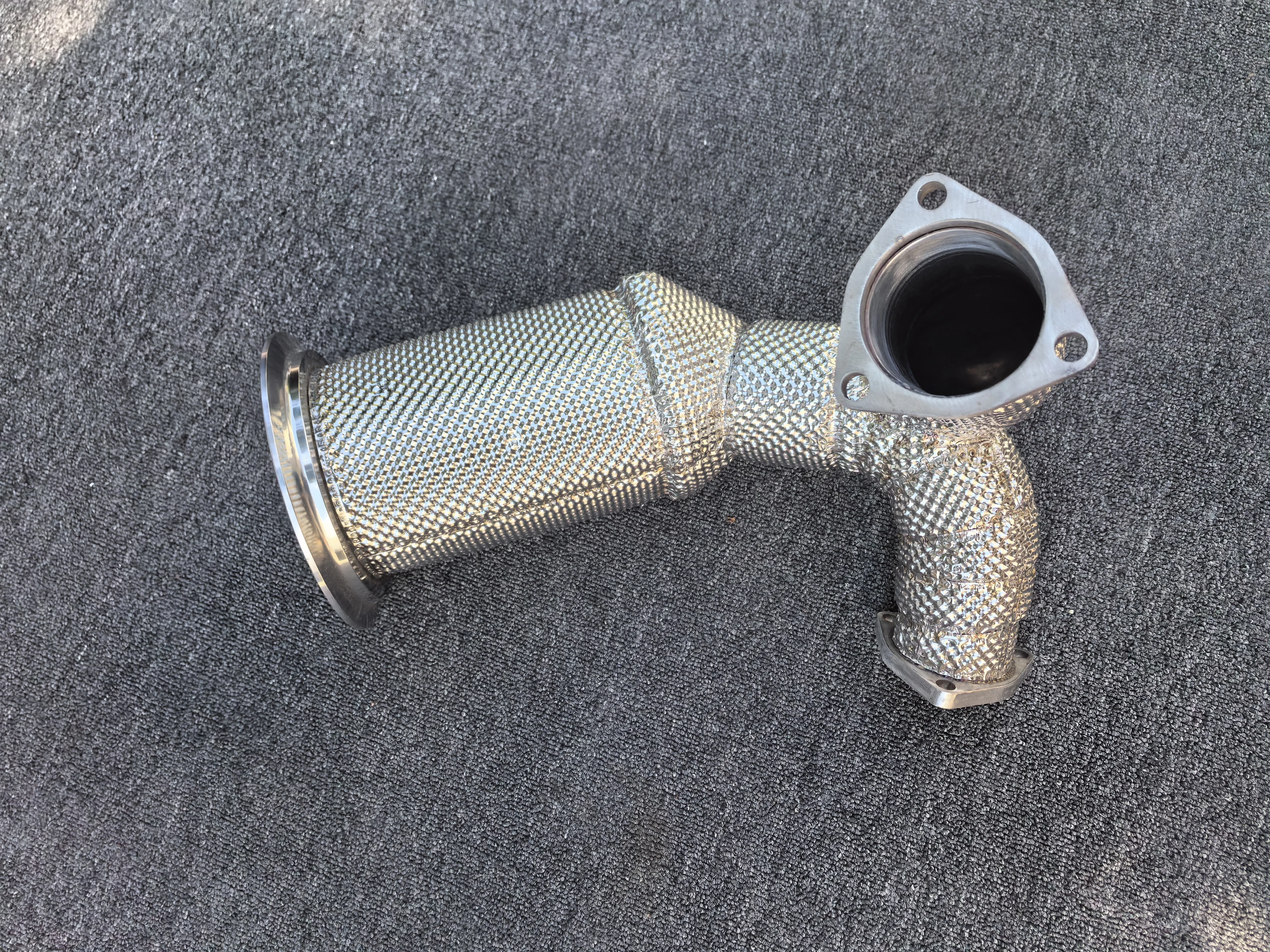 ACE Passend für Audi S4 B9 S5 3.0T Auspuff-Downpipe mit Hitzeschild Hochwertiges SUS304 Auspuffrohr Verlustfreie Installation – Detail 11