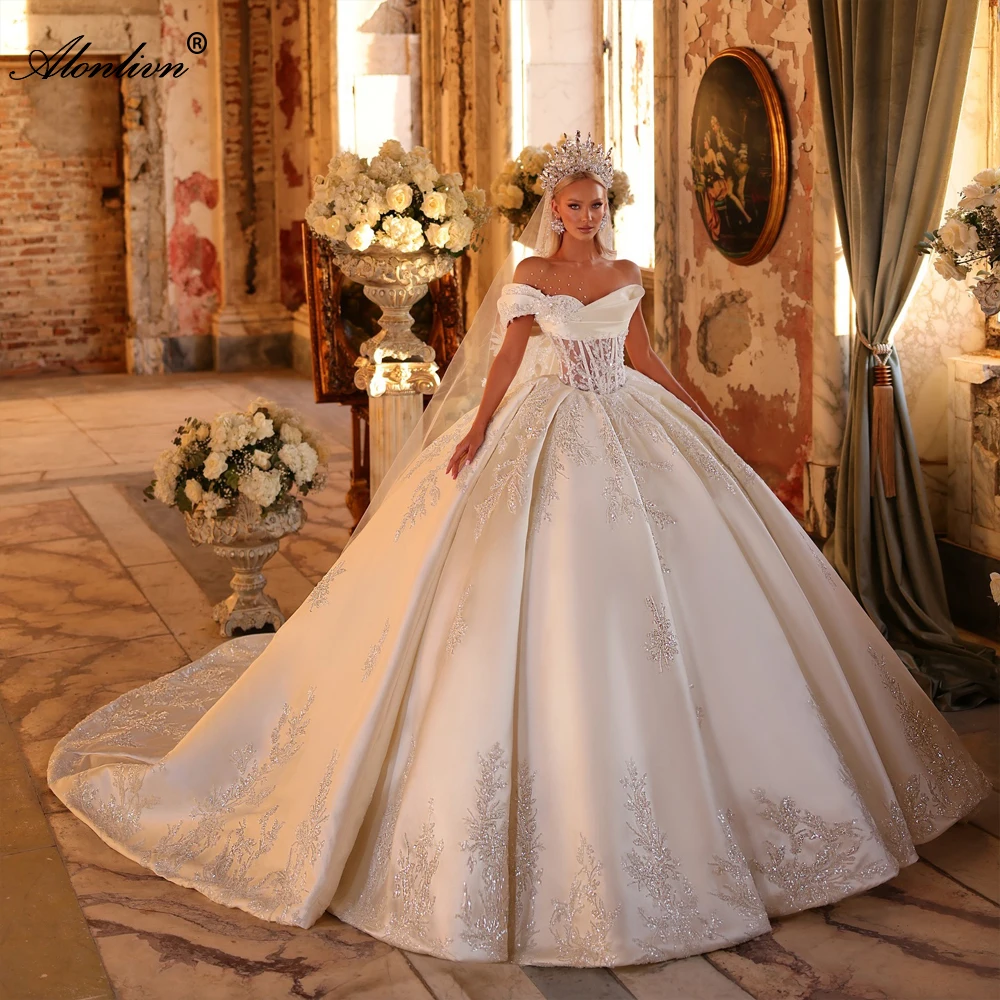 

Alonlivn Роскошное пышное бальное платье на заказ Свадебные платья Нежная вышивка бисером Аппликации Кружева Иллюзионный вырез Свадебные платья