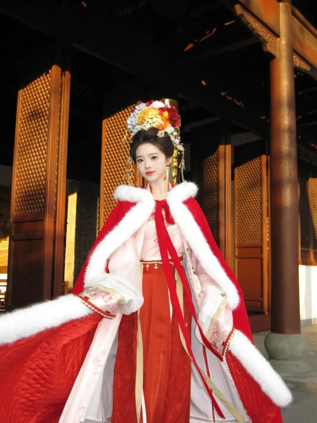 costume-de-mariage-hanfu-rouge-pour-femmes-doublure-en-fce-poincon-de-mariage-capuche-manteau-long-costume-de-mariage-traditionnel-chinois