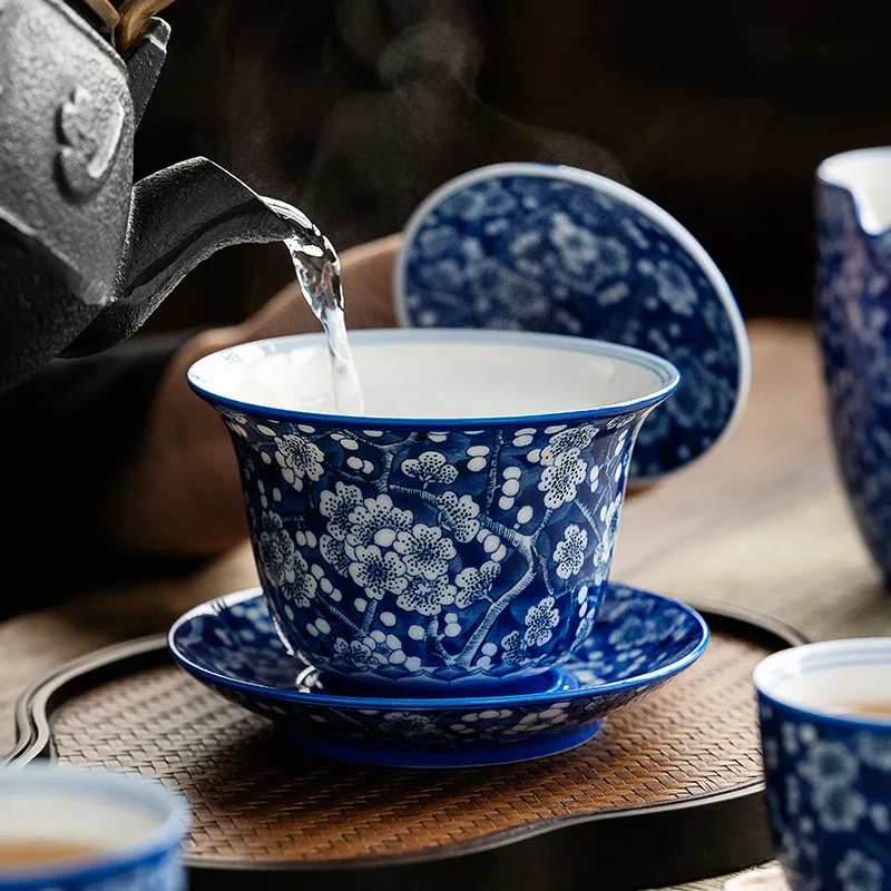 

Prunus Mume Blue and White Porcelain Cover Teacup Kung Fu Tea Set Three-Piece Tea Bowl Ceramic Tea Ceremony Bowl Gaiwan