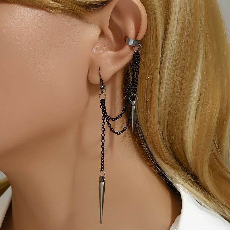 

[Retro Earrings] 2pcs Retro Rivet Earrings | Long and Short Fashion Gothic Punk Tassel Studs with Small Design Sense