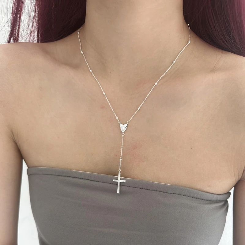 Neue S925 Kreuz-Doppelschicht-Stapelkette für Damen, leichter Luxus, jetzt mit einem hochwertigen Eindruck. – Detail 3