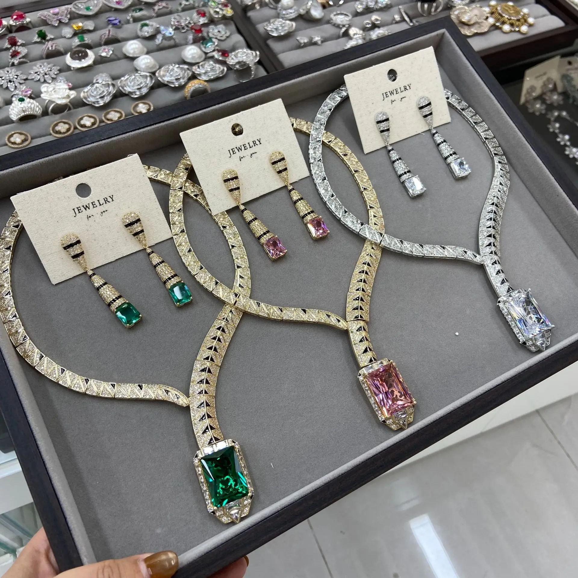 

Bridal Waterdrop Zircon Necklace And Earring Set Elegant Jewelry Accessory for Brides