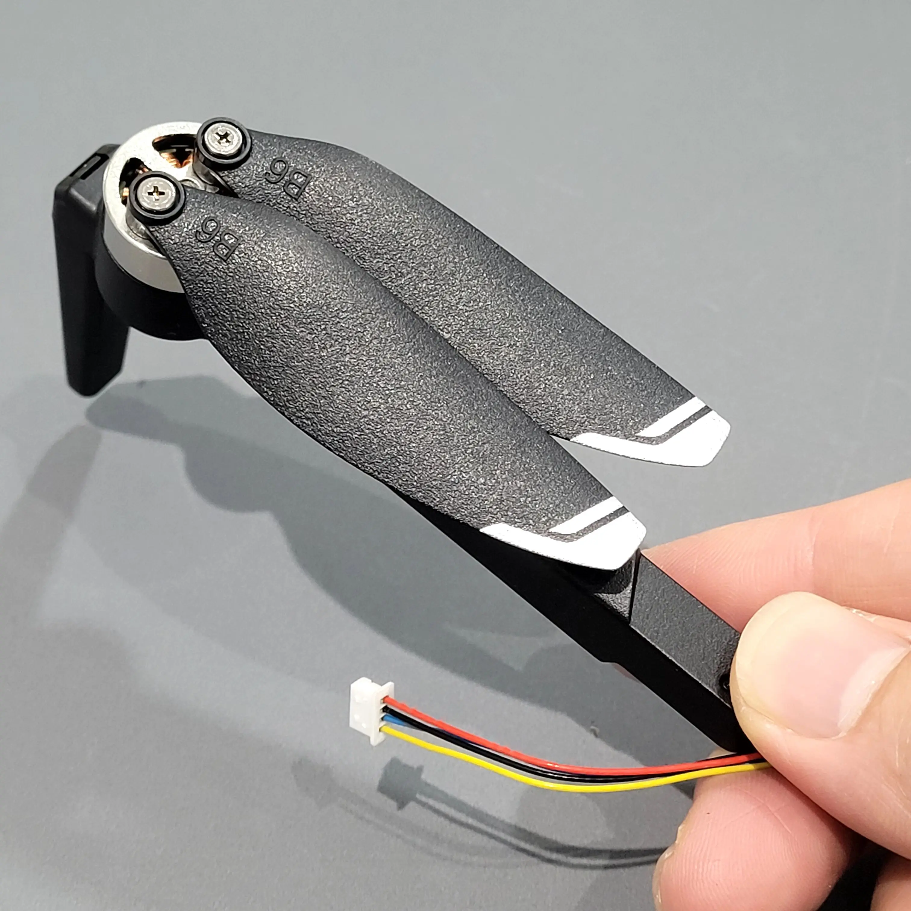 Black S-X1 LSRC Drone Original - đánh giá và giá Holy Stone Drone Hs720