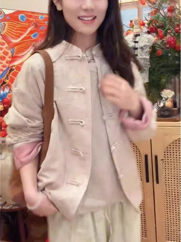 Nueva ropa de abrigo china Sle fina de otoño para mujer, cómoda chaqueta con bordado Floral, abrigo versátil para combinar a diario para mujer