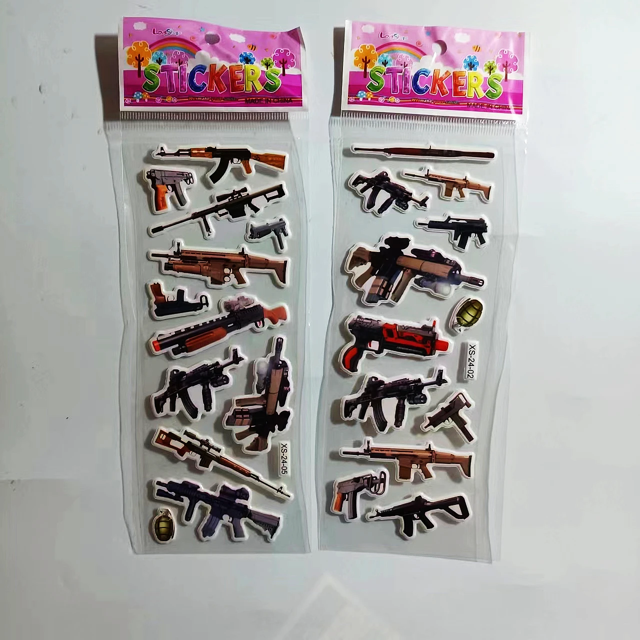 6pcs Pistol Gun Sticker With Sniper Gun AK-47 Desert Eagle M16 Rifle Revolver Submachine Gun Bubble Sticker for Reward Boys Gift