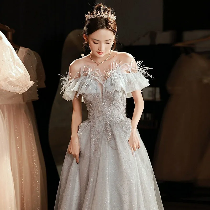 

DongCMY Luxury Women's Maxi Dress Casual High Waisted Party Princess Dress Bateau Neckline Feather Light Grey Gauze Prom Dress